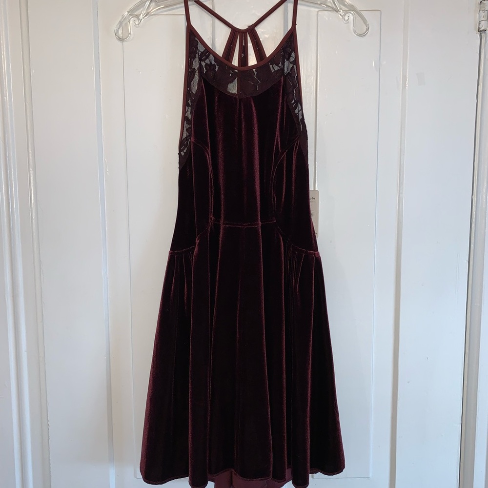 Free People Intimately Nightshade Velvet & Lace Halter Dress In Deep Cherry-NWT! - Picture 7 of 16